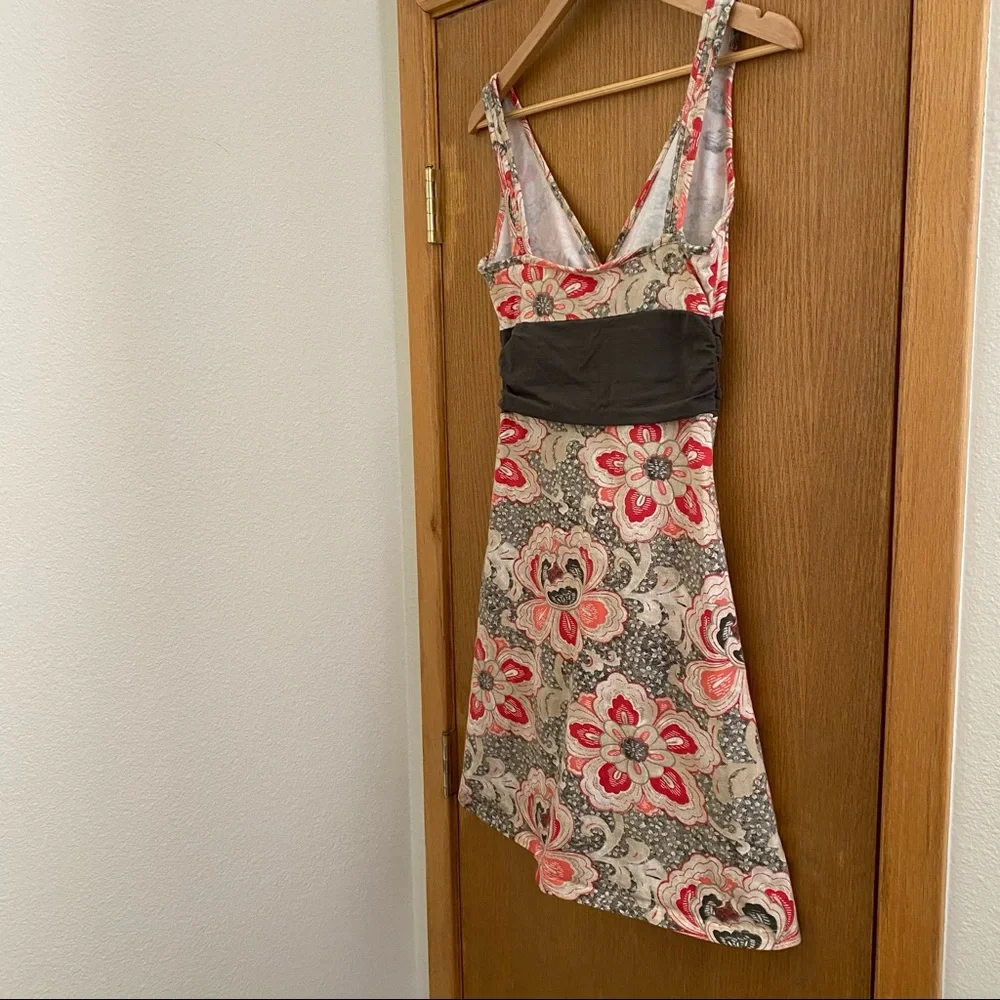 PATAGONIA • “Margot” Sleeveless V-Neck Organic Cotton Floral Dress - Size S - Picture 13 of 16